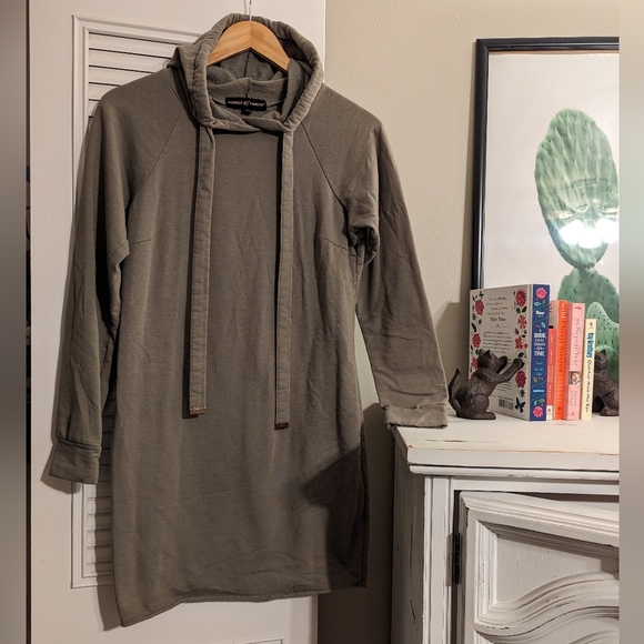 Almost Famous Long Army Green Drawstring Hoodie - Picture 1 of 7